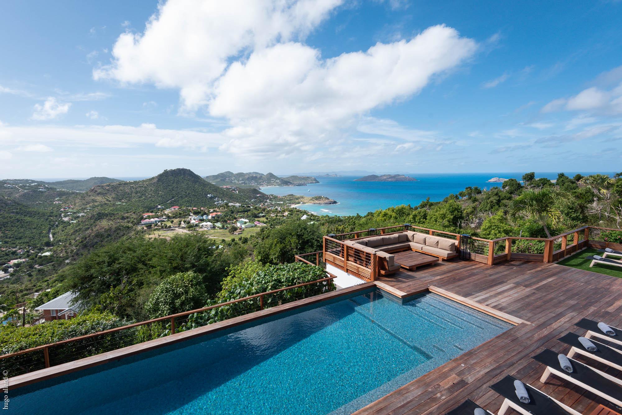 Villa with pool in Petite Saline